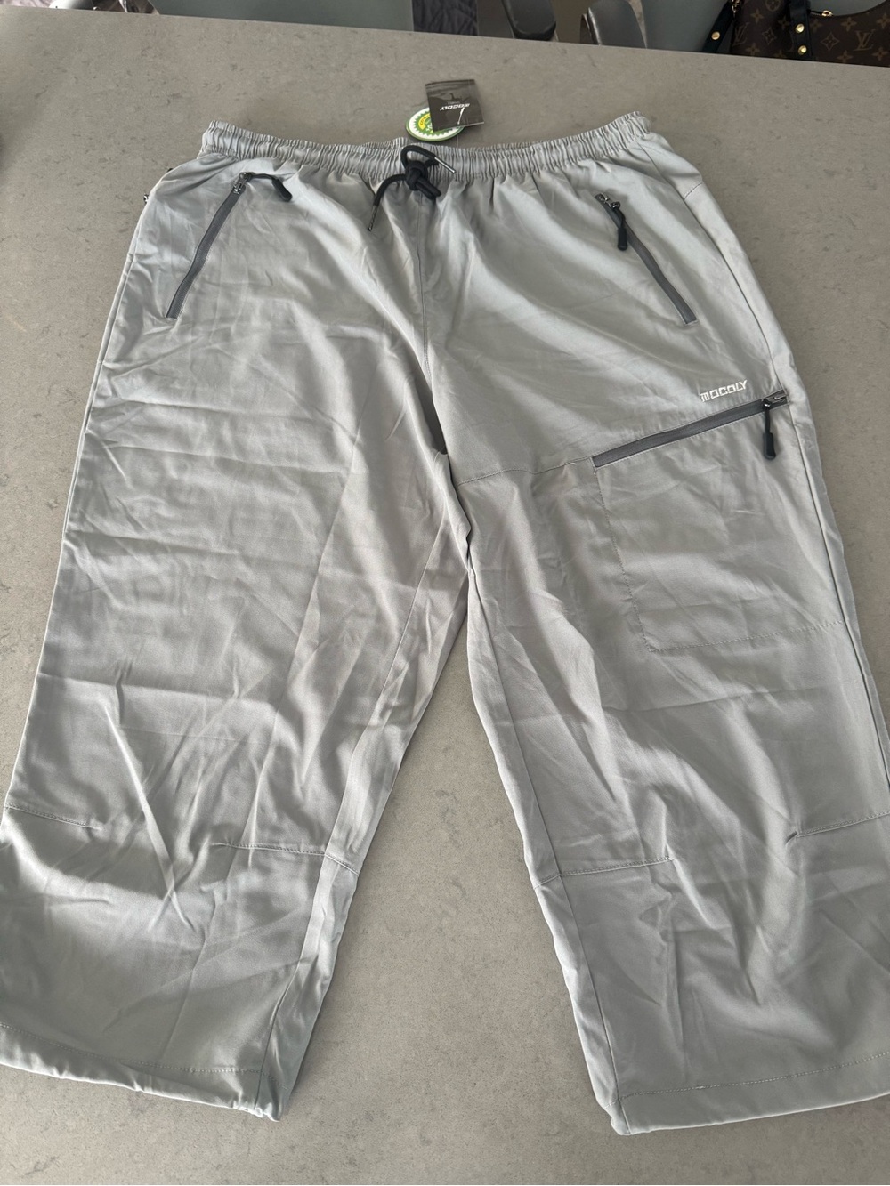 Women's Light Gray Capri Pants with Zip Pockets